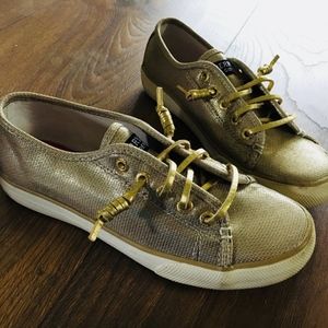 Girls sparkle Sperry